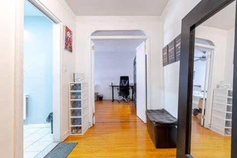 2 Large Bedrooms In Rego Park New York City Exterior photo